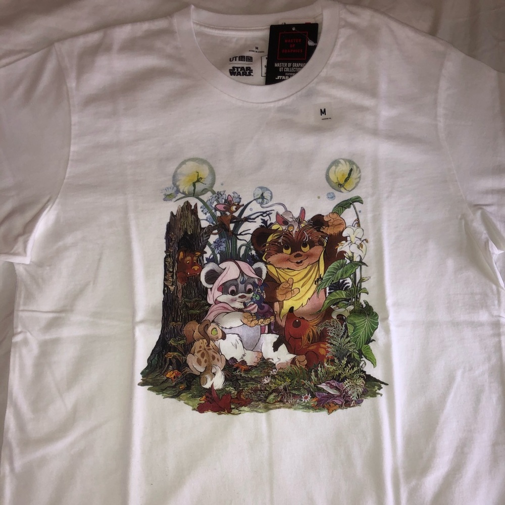 Uniqlo Star Wars EWOKS tee